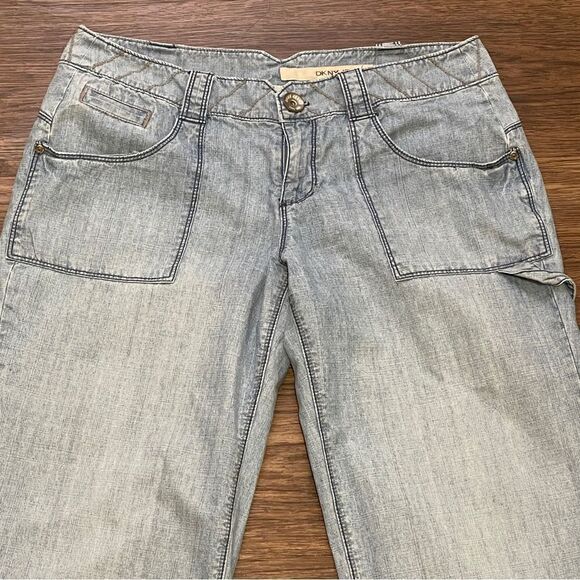DKNY Jeans Capri Cropped Lightweight Jeans Light blue Size 12 - Picture 2 of 12